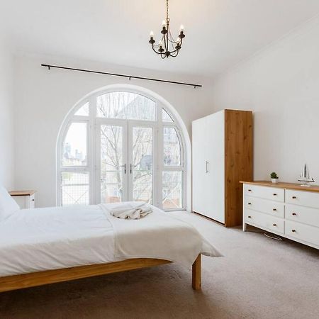 Spacious Ensuite Room Near Top Tourist Attractions Londra Esterno foto