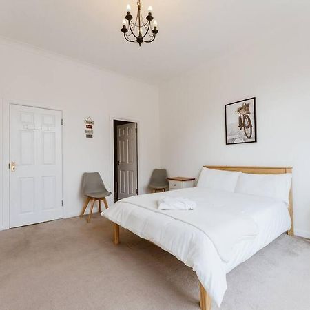 Spacious Ensuite Room Near Top Tourist Attractions Londra Esterno foto